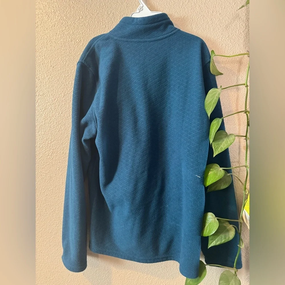 Zyia Wicked Teal Quilted Pocket Pullover - Picture 4 of 5